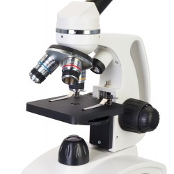 Microscopio Discovery Femto Polar con libro