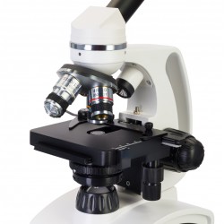 Microscopio Discovery Atto Polar con libro